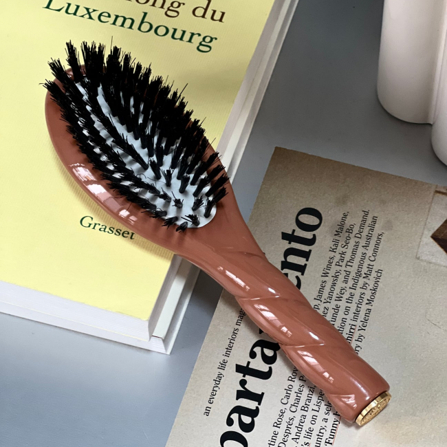 La Bonne Brosse - N°1 - l'Universelle - Mini